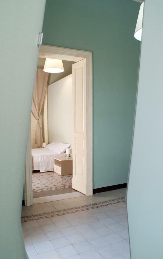 카타니아 La Casa Di Isabella B&B 외부 사진