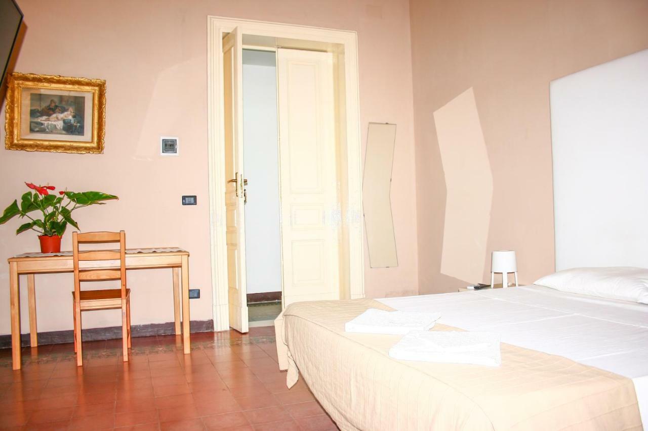 카타니아 La Casa Di Isabella B&B 외부 사진